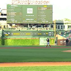 Wrigley Field greets Jon Lester