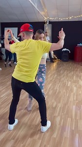 7.7K views · 342 reactions | Así fue la demo de bachata sin pasitos con @albita_la_negra @gore_edgardoreyes_danceteacher @anthonyycarladominicanflow @carladominicanflow @anthonydominicanflow #bachata #bacbatasensual #bachatadominicana #bachatadance #bachatadancing #bachatadancers #bachatalovers #bachatalove #bachatafusion #bachatastyle #bachatamusic #bachataspain #bachataladystyle #bachatacouple #bachatamoderna #bachataclasica | Anthony y Carla Dominican Flow | Facebook