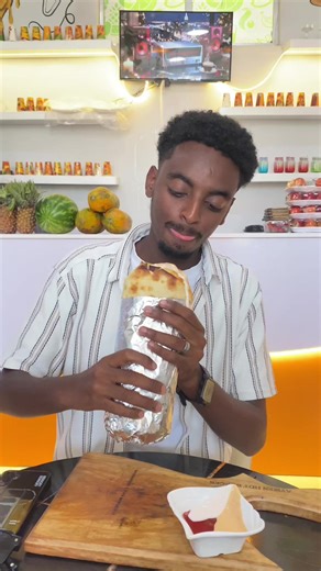 📌 Aymen Juice 📍Posta bet mame hotel saydersu Special Chicken Burger Special Burger Fruit Bunch Aymen juice, Dureti Burgers, Aposto Review, Adama food review, adama gebeta, shegr gebeta, ethiopian restaurant, ethiopian local guide, oromo tiktok, adama best burger #adama #aymenjuice #ethiopian_tik_tok🇪🇹🇪🇹🇪🇹🇪🇹 #fyp #oromotiktok