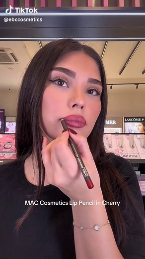 Perfect Red Lips Tutorial for Valentine’s Day