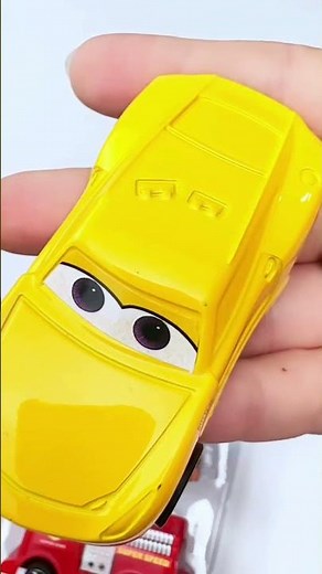 ASMR Unboxing Disney Pixar cars review. Lightning McQueen