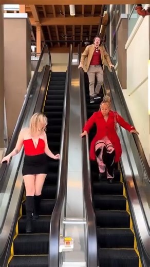 2.6M views · 6.1K reactions | She got real mad!   This video was produced by Network Media and Network Media Is So Dramatic | Las Vegas Actor Showcase | Facebook