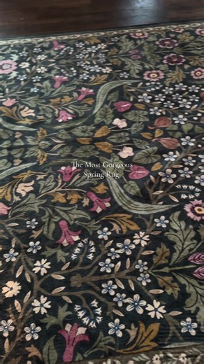 The Most Gorgeous Floral Rugs for Spring