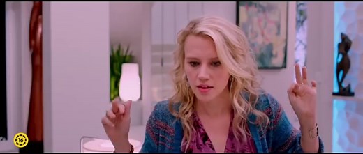 KRITIKA: Csajok hajnalig