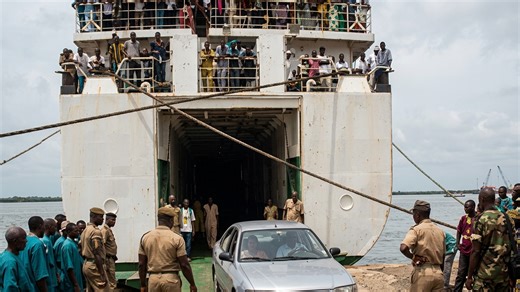Watch an overloaded ferry collapse with 1,863 people onboard