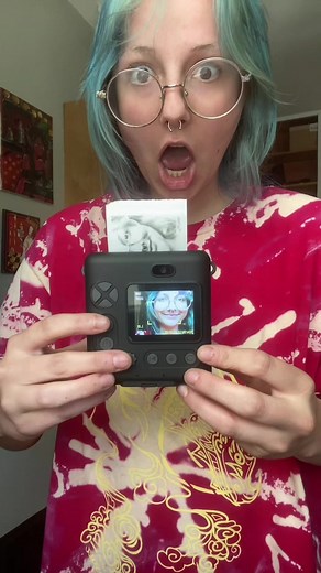 Instaprint Digital Camera Review: Fun and Cute Zines