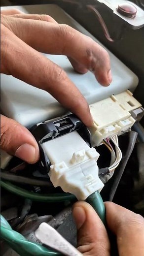 How to Remove ECU Connector? #ECUconnector #carcomputer #rxmechanic #fblifestyle