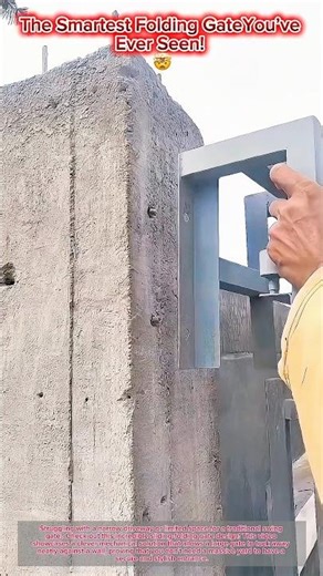 The Smartest Folding Gate You’ve Ever Seen! 🤯