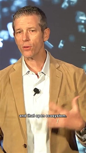 Dell × AMD ROCm 7でAIを加速 柔軟なオープンエコシステムで、開発から導入までAIを支援。 Isaac Piñon氏＆Justin Jones氏が、オープンソースが革新と信頼をどう高めるかを語ります。 📺 #AdvancingAI セッション全編はこちら：https://lnkd.in/g3xsCDY8 | AMD