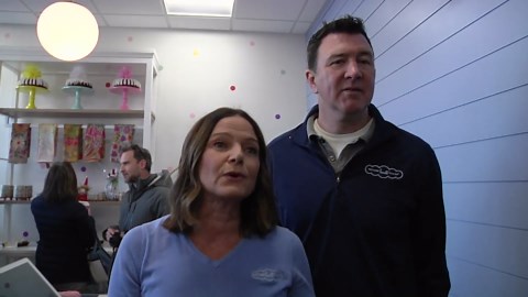 Nothing Bundt Cakes opens new location