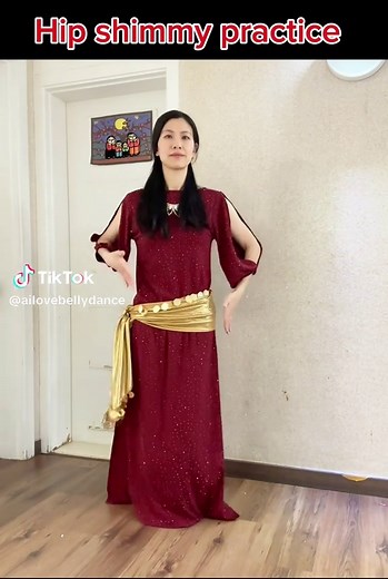 Hip shimmy practice#aimeebellydance #bellydance #shimmy