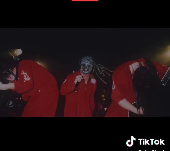 Surfacing by Slipknot: Bilingual Lyrics Explained