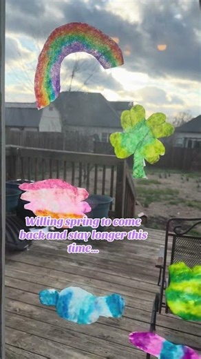Hopefully spring is here to stay! 🌈☀️☘️🌸 We made these using coffee filters, water and markers!