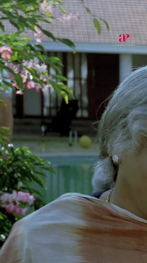 20K views · 360 reactions | Watch "Jeans" Movie Scenes on API Tamil Hits #reels #aishwaryarai #prashanth #nassar #radhikasarathkumar #senthill #rajusundharam #sshankar #arrahman #tamilmovies #kollywoodmovies #apitamilhits | API Tamil Hits | Facebook