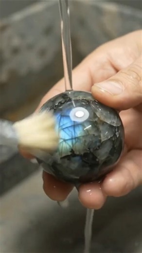 Satisfying Lapidary: Watch This Raw Stone Become a Polished Masterpiece 🌟🪨 #Labradorite