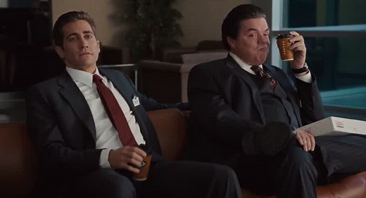 Watch 'Damn!' | Love & Other Drugs Clip
