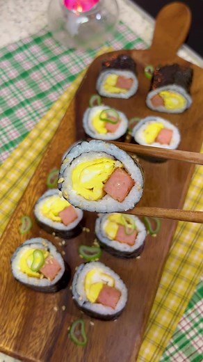 Delicious Spam Egg Kimbap Recipe