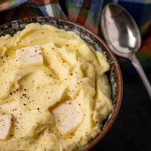Make-Ahead Yukon Gold Mashed Potatoes That Stay Creamy