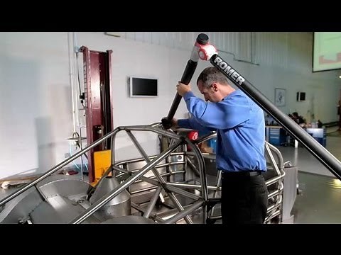 NASCAR Automotive Technology Series: Chassis inspection