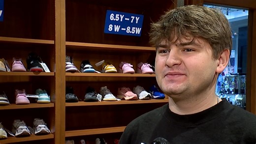 New shoe store kicks open at Southern Park Mall