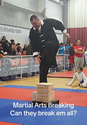 Mastering Board Breaking Techniques in Martial Arts