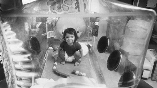 ‘Bubble boy’ spent life in plastic chambers and couldn’t interact with world