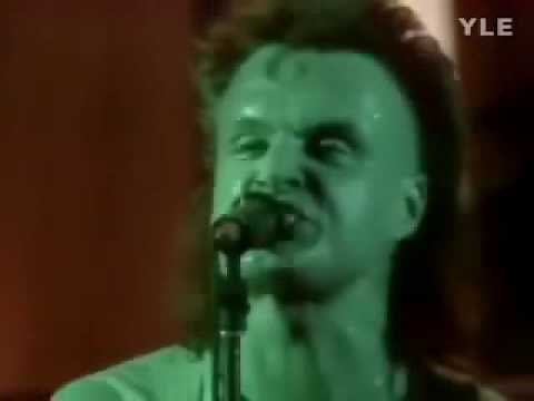 Pelle Miljoona / Miljoonaliiga: Juokse Villi Lapsi (live 1985)
