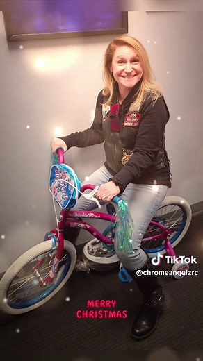 Merry Christmas from Chrome Amgelz RC!! #merrychristmas🎄 #chromeangelz #chromeangelzrc #chromeangelzridingclub #chromeangelzoftiktok #sisterhood #ladyriders #ladyridersoftiktok #bikerchicks #bikerchicksoftiktok #fyp #girlsandmotorcycles #motorcycles #motorcyclesoftiktok #onasteelhorseiride