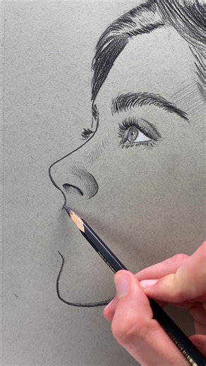 How to Draw Lips from sideprofile #howtodraw #drawingtutorial | Graphite Flow