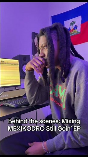 E.S.S. mixing MexikoDro behind the scenes 🎛️🔥
