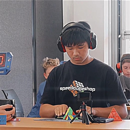 New Pyraminx World Record Average [1.15s] #rubikscube #viral #shorts