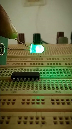 Apparatus For Making a logic gate,Half Adder & full Adder circuit with using NAND [IC 7400] #physics