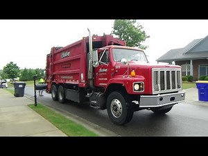 Custom Disposal- International 2574 EZ Pack Goliath