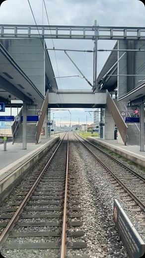 Dario on Instagram: "🚆 Ever seen Bern like THIS before? Ride in the driver’s cab over the iconic Lorraine bridge, right into the heart of Switzerland’s capital. But wait… at the end, there’s a hidden tunnel most people have never even heard of! 😮 🎯 How many different train companies can you spot in this video? Or… have you ever seen that tunnel before? 👇 Drop your answer in the comments – and don’t forget to follow @swissrailview for more epic train perspectives from Switzerland! 🇨🇭🚄 @sbb