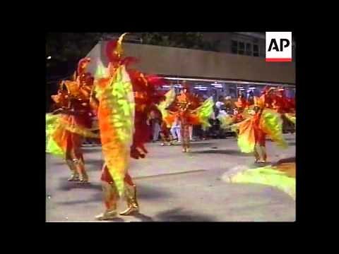 BRAZIL: RIO DE JANEIRO: MARDI GRAS CARNIVAL SEASON: LAST NIGHT