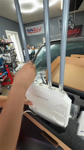 5.6K views · 131 reactions | This is so sick #wifi #extender #wifi | Irving cz | Facebook