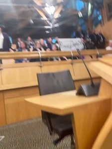 An important message from the Parliament in Holyrood, Edinburgh | Brexit.com