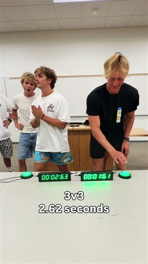 3v3 stop the timer 2.62 seconds🤯#stopthetimer #timing #fyp #viral #inclass