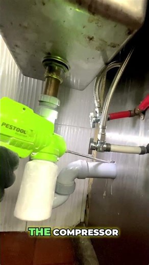 Get Rid of Cockroaches With Pro Dust Gun