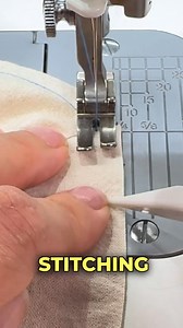 33K views · 458 reactions | Sew the boxed corners of pouches or bags without the need for backtacking at the end of the seams. This method helps to line everything up easily and saves time and thread. Credit: NotchesSewing  #sewing #pouches #bags #boxedcorners | Love USA Quilters | Facebook