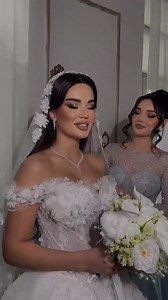 67K views · 931 reactions | العروس و أختها  ________ #syrianevents @syrianevents ▪︎ ▪︎ _________ #groom #planner #bridetobe #bride2024 #moments #decoration #luxuryevents #lebaneseweddings #dubaievents #syrianwedding #videoghraphy #vibes #photos #top #engagement #life #wow #amazing #happytime #firstdance | Syrian event | Facebook