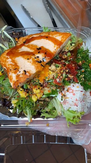 Grilled Salmon Rice Salad Bowl 🤤🍚🥗🍣 #salmon #rice #salad #grilledsalmon | Foody Fetish