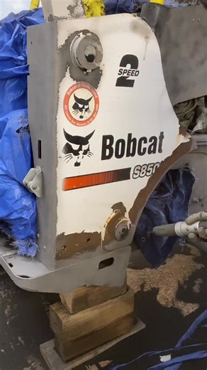 9K views · 3.5K reactions | #dustlessblasting #restoration #sandblasting #newengland #bluecollar #construction #heavyequipmentlife #paving #landscaping | Hayden Enterprises LLC | Facebook