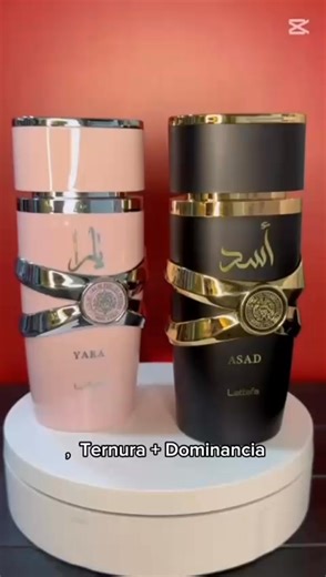 El amor se siente, se mira… y también se huele. Por eso creamos el combo perfecto para dos personas que se eligen todos los días ❤️ 💗 YARA – Dulce, femenina, con un toque cremoso que enamora. 🖤 ASAD – Intenso, con carácter, elegante y seductor. Juntos forman una combinación irresistible: ella cautiva, él conquista… y ambos dejan huella. Perfecto para aniversarios, detalles especiales o simplemente para oler espectacular en pareja ✨ Haz que su historia de amor huela tan bien como se siente. 📦 