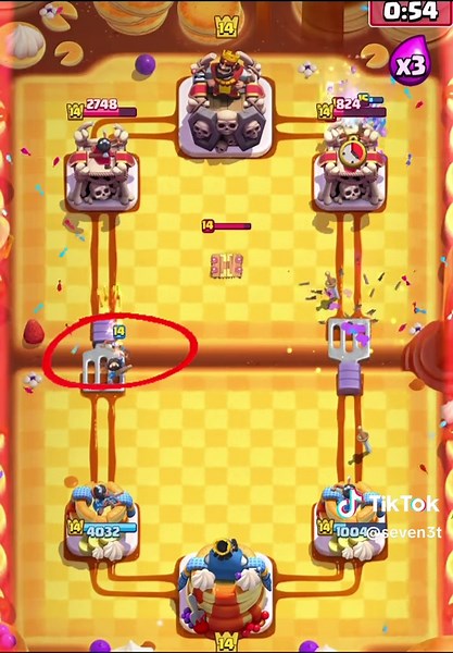 Clash Royale Gameplay and Strategies with Xbox Players