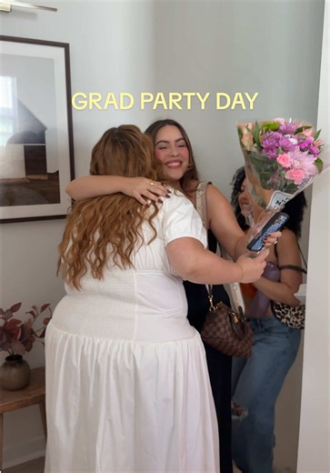 Graduation Party Ideas for a Gorgeous Friend Group