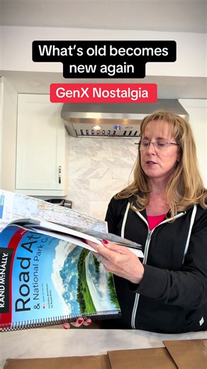 2026 Rand McNally Road Atlas and National Park Guide