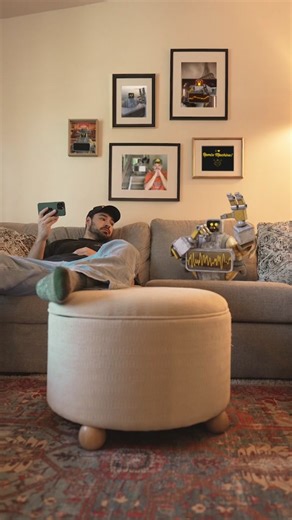 bbl drizzy (crankdat remix) out now on soundcloud and youtube 🍑 [remix machine highlight no.2] ok yea so this one is simple, bbl drizzy is unironically one of the greatest sample flips of all time, it’s catchy as shiz and i was bored in the hotel before EDC and wanted to make some future dubstep sounding stuff so i dl’d the acapella and went to town. played it in my edc set that night. dead meme? absolutely, do i love it anyway? hell yeah i do, so it went on the tape. bbl drizzy remix is on the