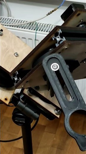 Astrojigs - RA and DEC axis on standard tripod. Both in motion.