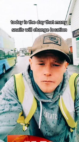 let's get moist together, #scafflads #scafflads2 #wet #moist #shitdayatwork